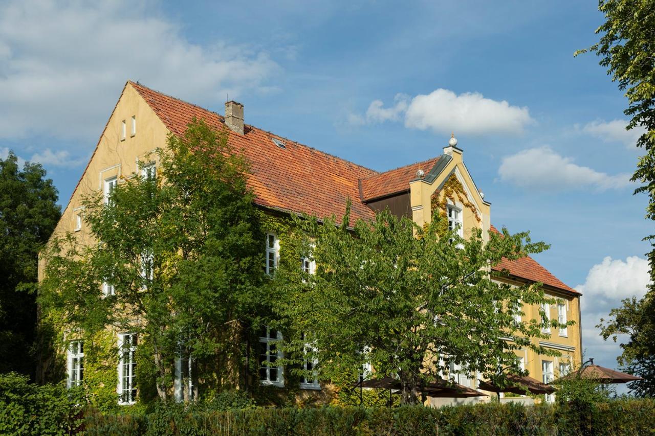 Gutshauszimmer Neu Gaarz Exterior photo